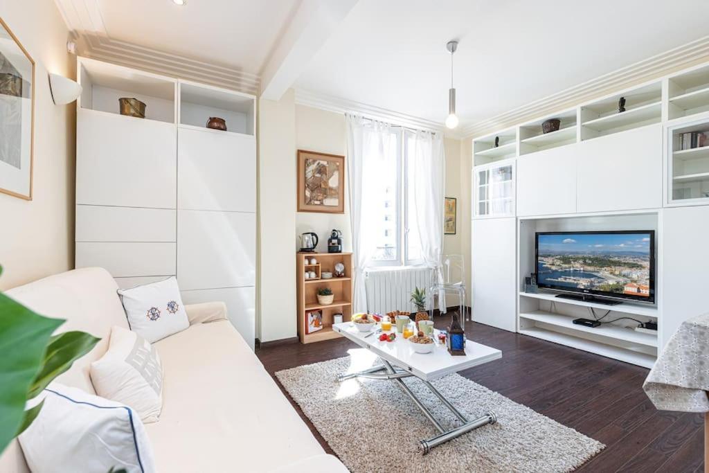 Stalingrad 32 - Cosy Apartement Close Old Port Nice Buitenkant foto